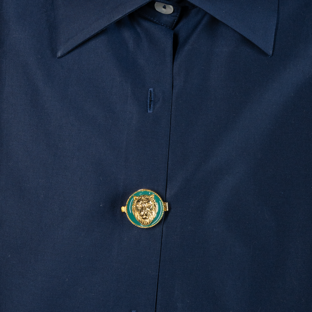 Leo Button Small