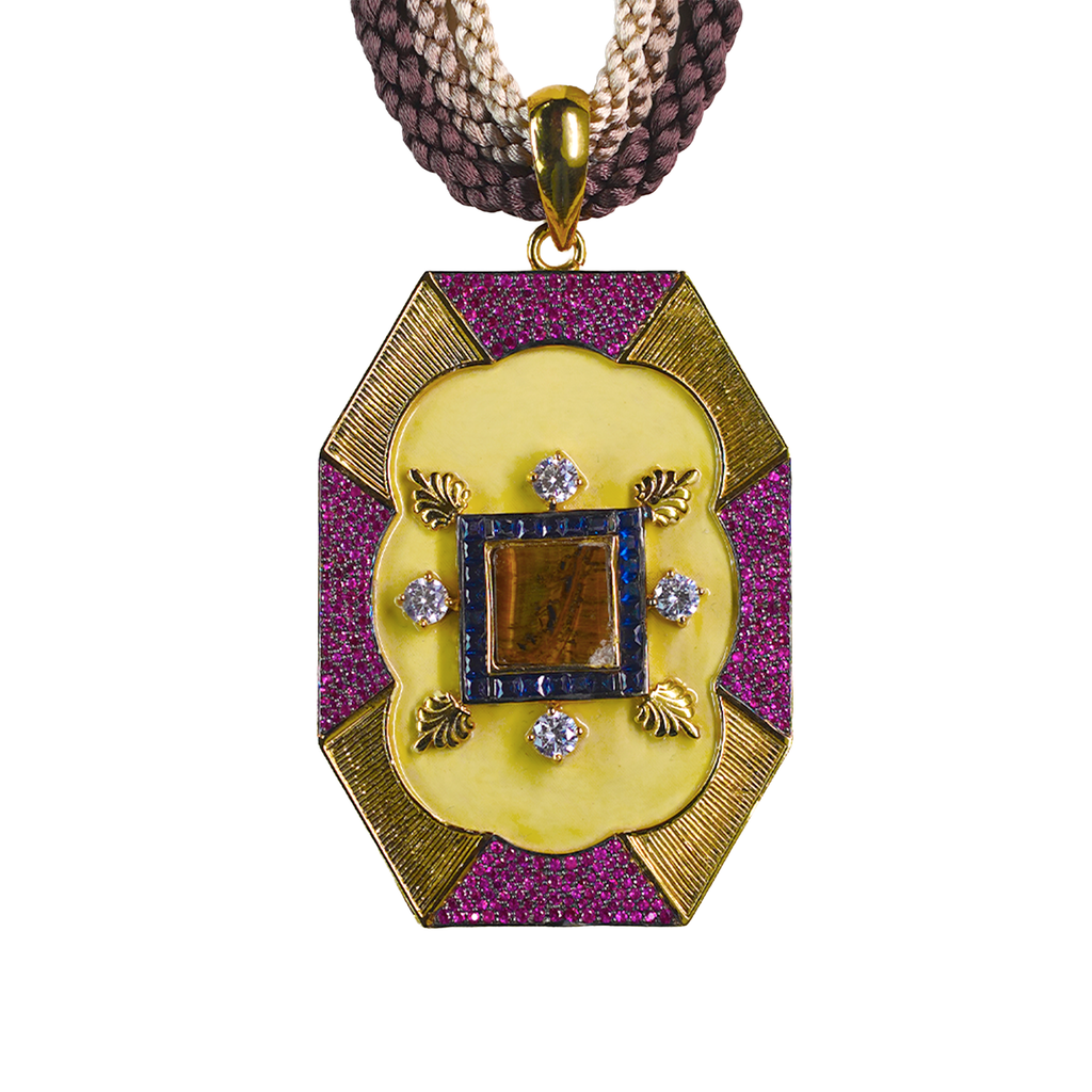 Cats Eye Octa Pendant